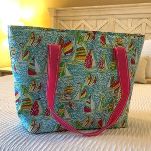 Lilly Pulitzer “You Gotta Regatta” Cooler Bag